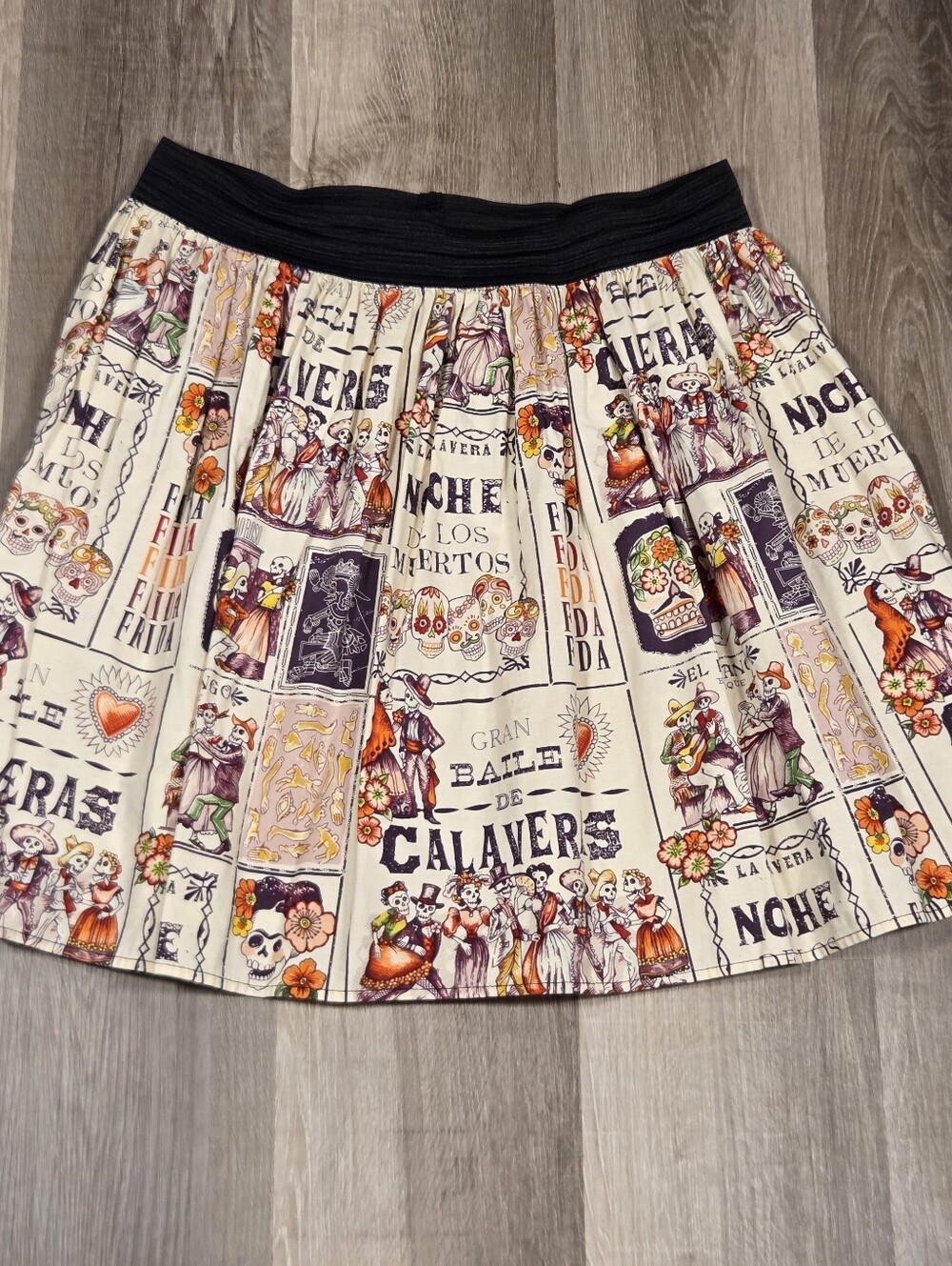 Hemet Day of the Dead skirt Dia de los muertos Size XL